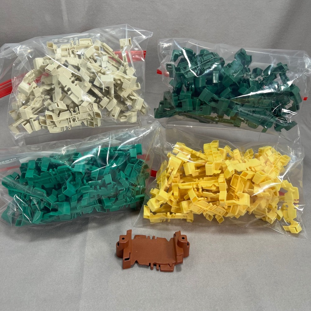 Plastic Flex Track Lot 223 Pieces Safari Dino Construction Toy Replacement Parts
